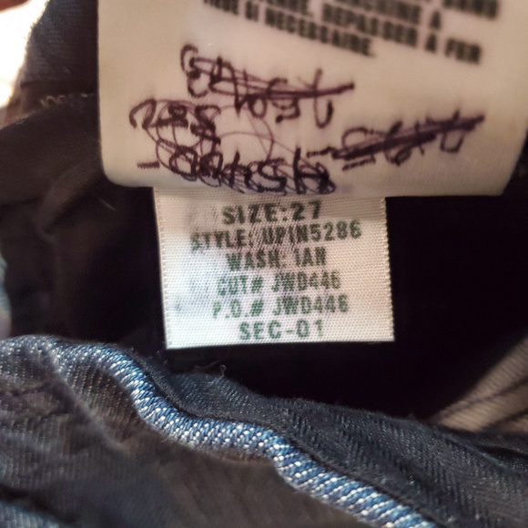 Joe's Jeans Capris Size 27 | Dark | Ian Wash - Picture 6 of 7